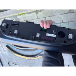 Екран Kia EV6 94003-CV000