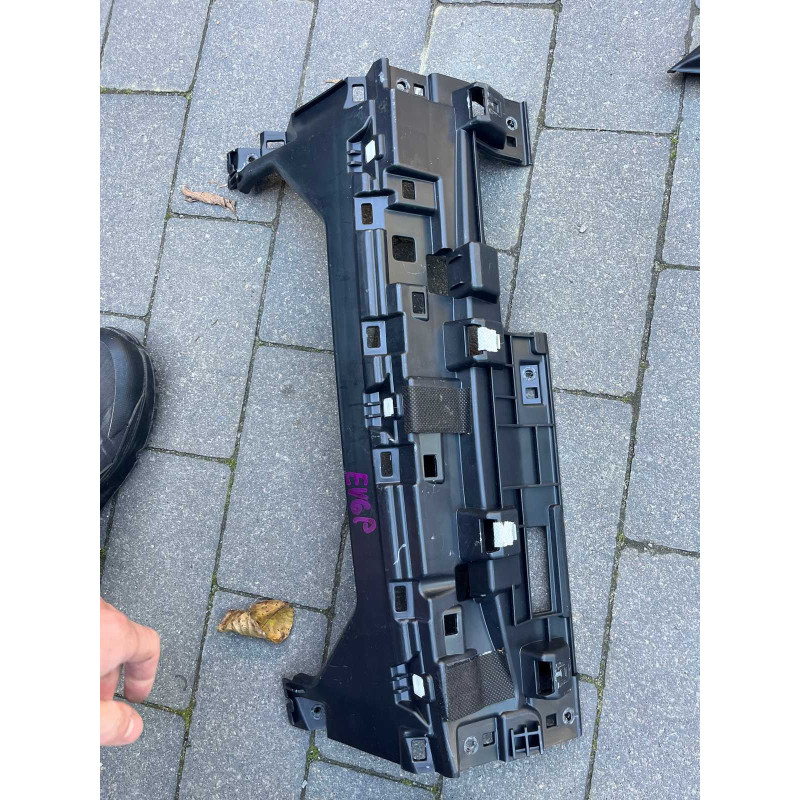 Кріплення бардачка Kia EV6