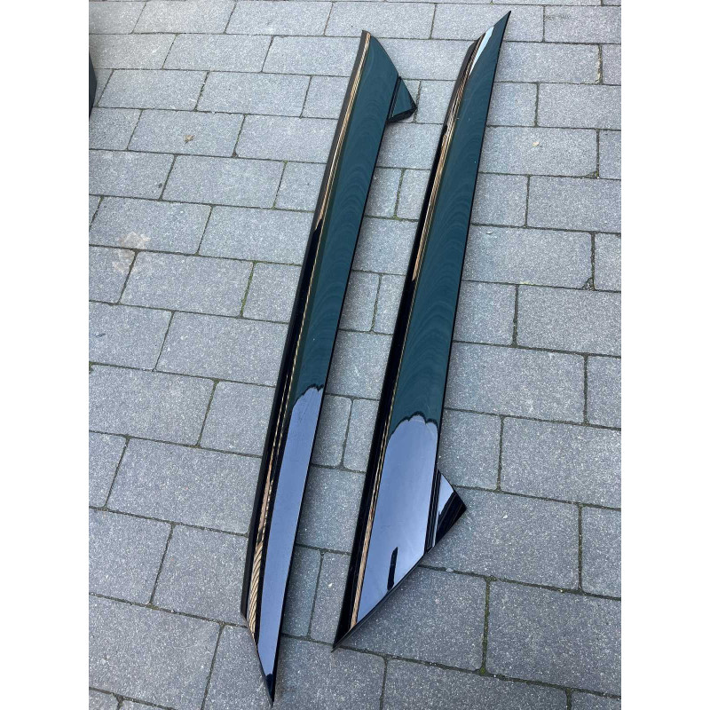 Накладка лобового скла ліва Kia EV6 86250CV000