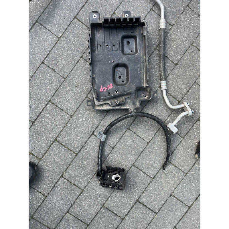 Подіум акумулятора Kia EV6 37160GI000