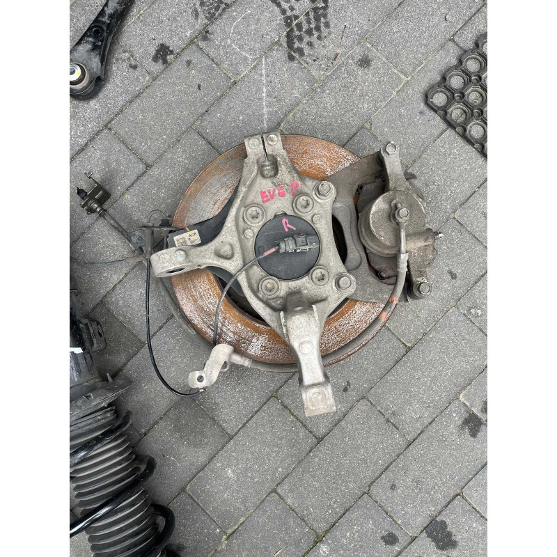 Цапфа передня права RWD Kia EV6 51711GI000