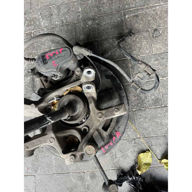 Цапфа задня права RWD Kia EV6 52711-GI000