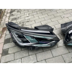 Фара права Kia EV6 92102- CV130