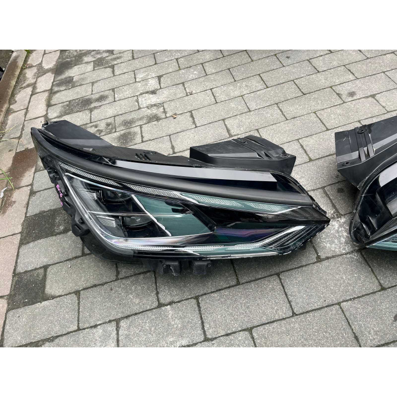Фара права Kia EV6 92102- CV130