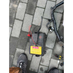 Кришка блока запобіжників Kia EV6