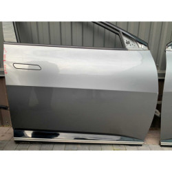 Двері передні праві Kia EV6 76004CV000